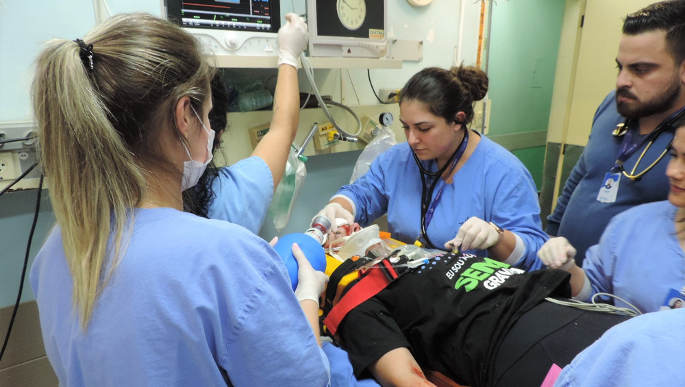 Hospital Dom João Becker participa de simulado de acidente de trânsito 