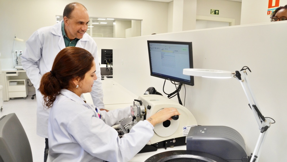 Santa Casa investe R$ 8,5 milh&otilde;es em novo Laborat&oacute;rio de Patologia