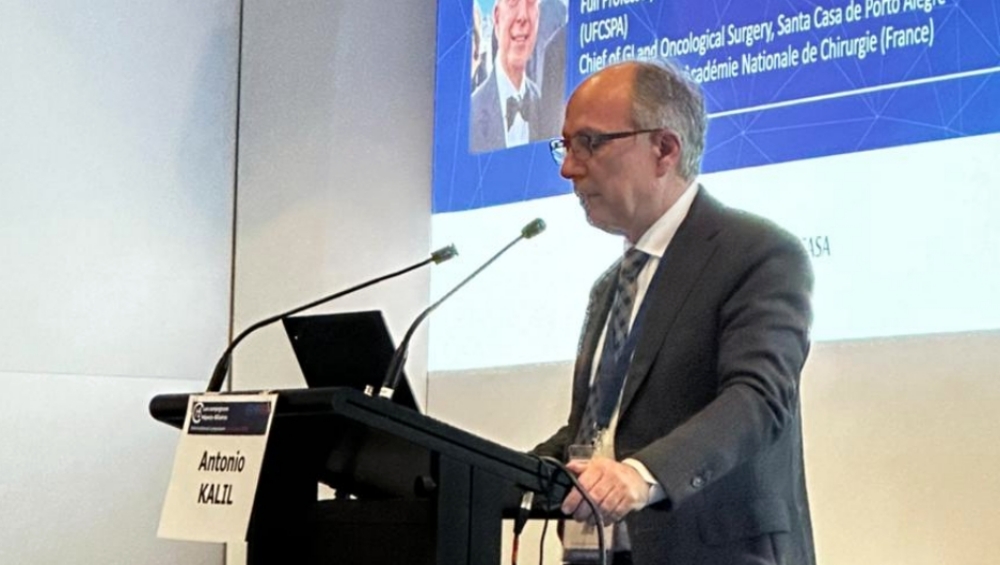 Diretor M&eacute;dico participa de congresso internacional de Cirurgia Hepatobiliar